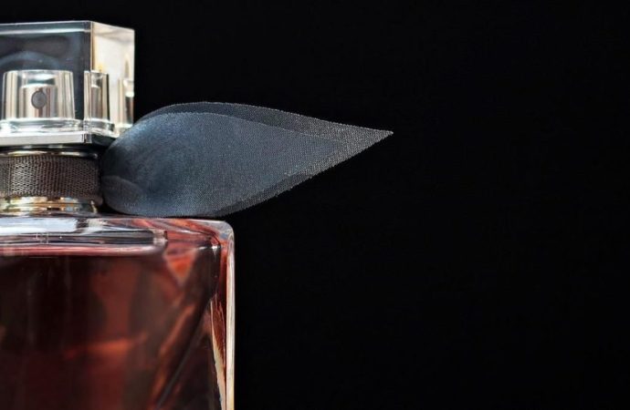 Czym się różni woda toaletowa od perfumowanej?