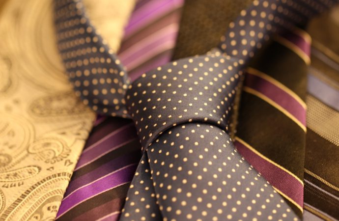 Oryginalne krawaty – jak dodać charakteru swojej stylizacji?