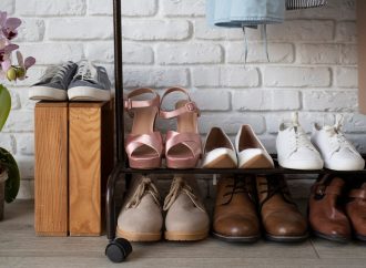 Jak wybrać buty, które będą pasować do każdego wybranego przez nas stroju?