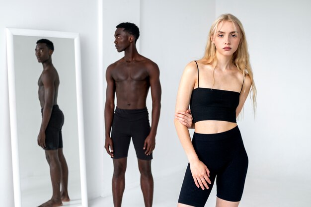 Jak wybrać idealny binder dla maksymalnego komfortu i wsparcia