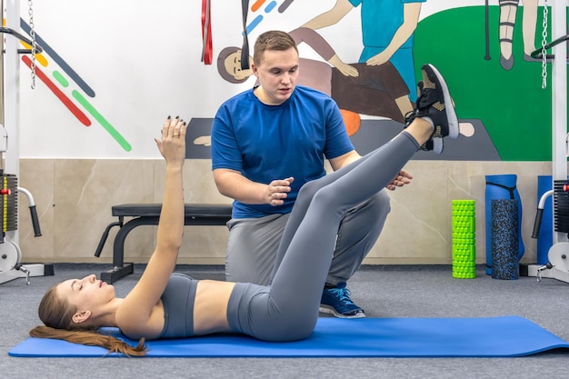 Jak specjaliści od zdrowia sportowego pomagają w szybszym powrocie do aktywności fizycznej po kontuzji?